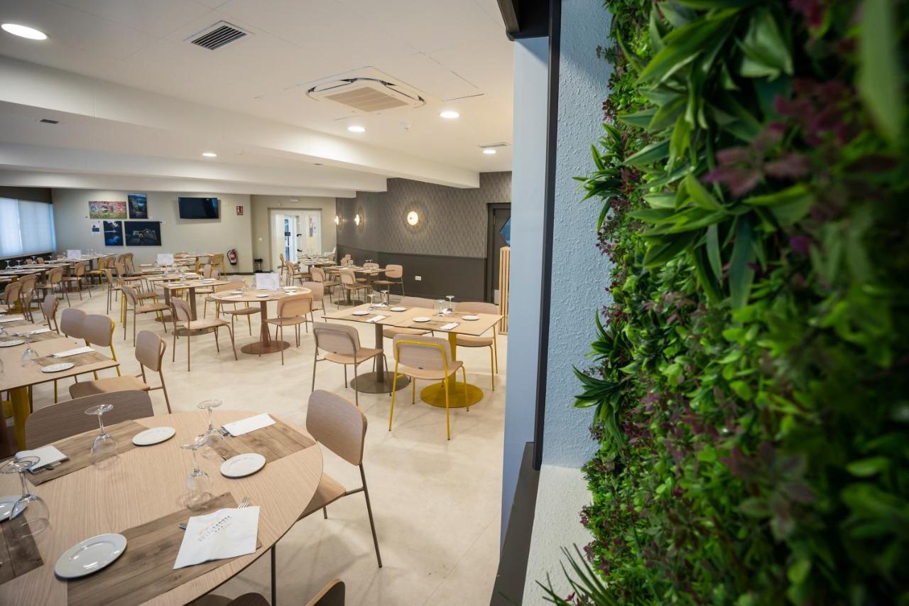 Hotel Restaurante Cadosa Soria Exteriér fotografie